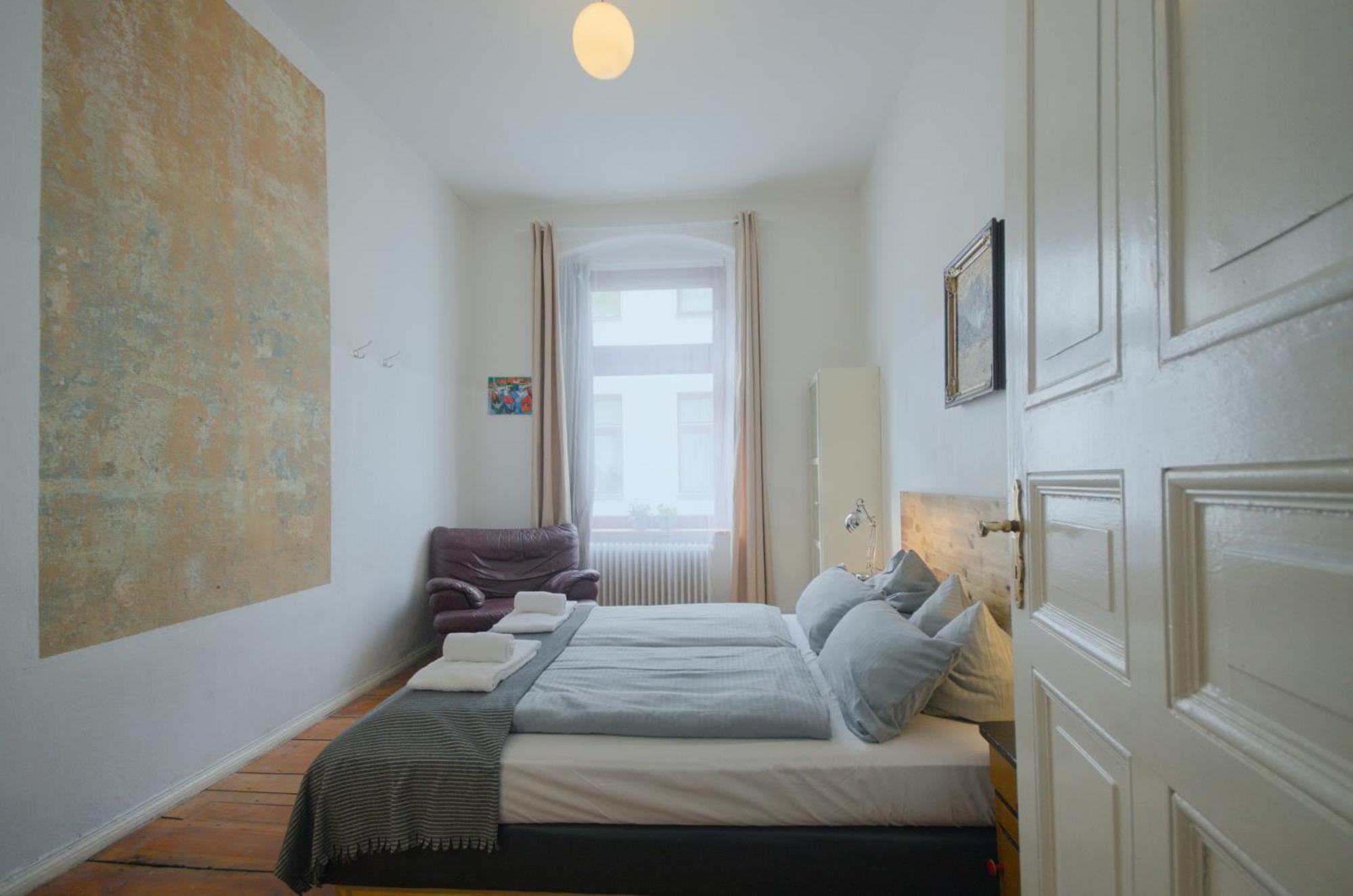 Courtyard Apartment